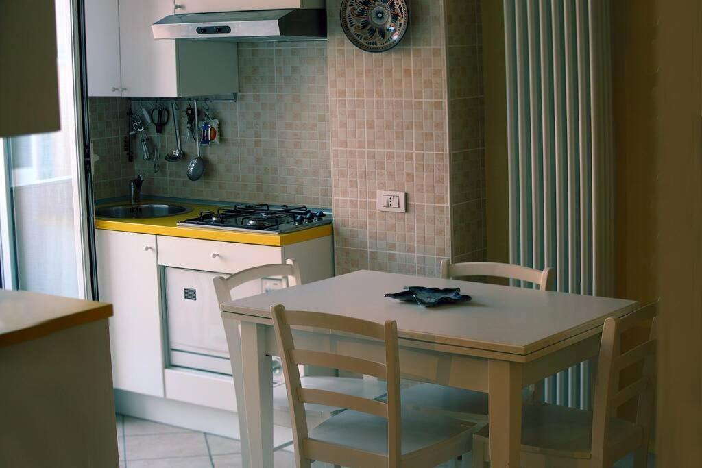 Centrally Located Apt By Harbour With Elevator Sanremo Exterior foto